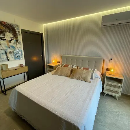 La Portilla De La Vera 아파트 *