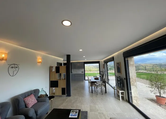 La Portilla De La Vera Apartmán *